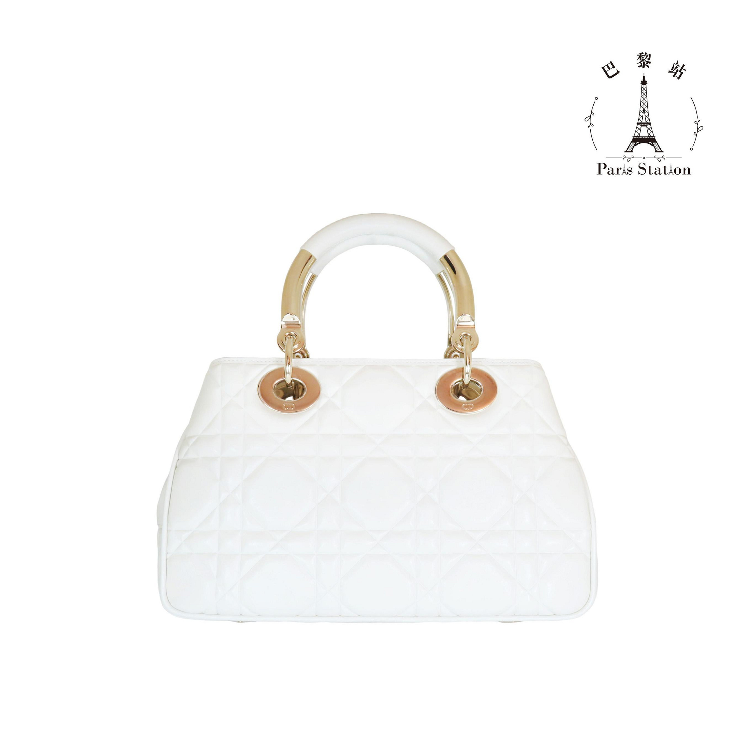 e0d0d797-c3f0-4081-bd8c-60968ad37527