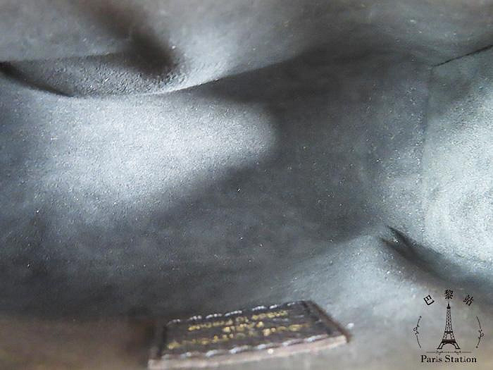 761d1c40-cb9d-48a3-9751-b501915f0732