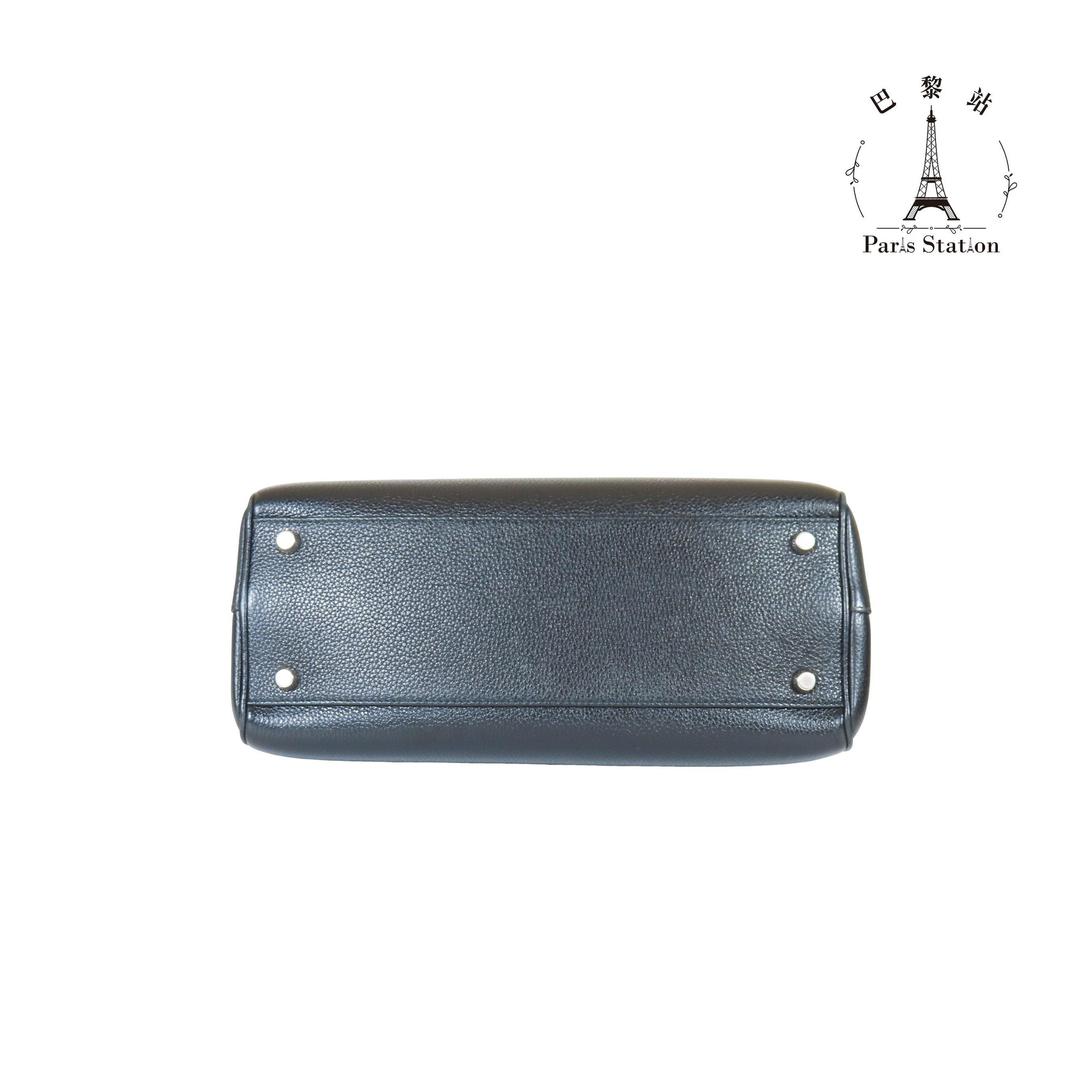 fbf43999-b428-442e-bdc9-54acf2f5b597