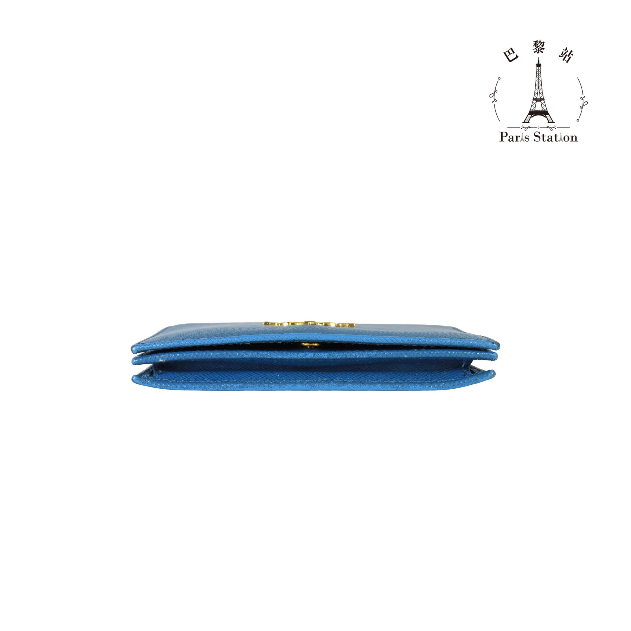 6d53322e-02c8-4afa-8bfa-641273081f25