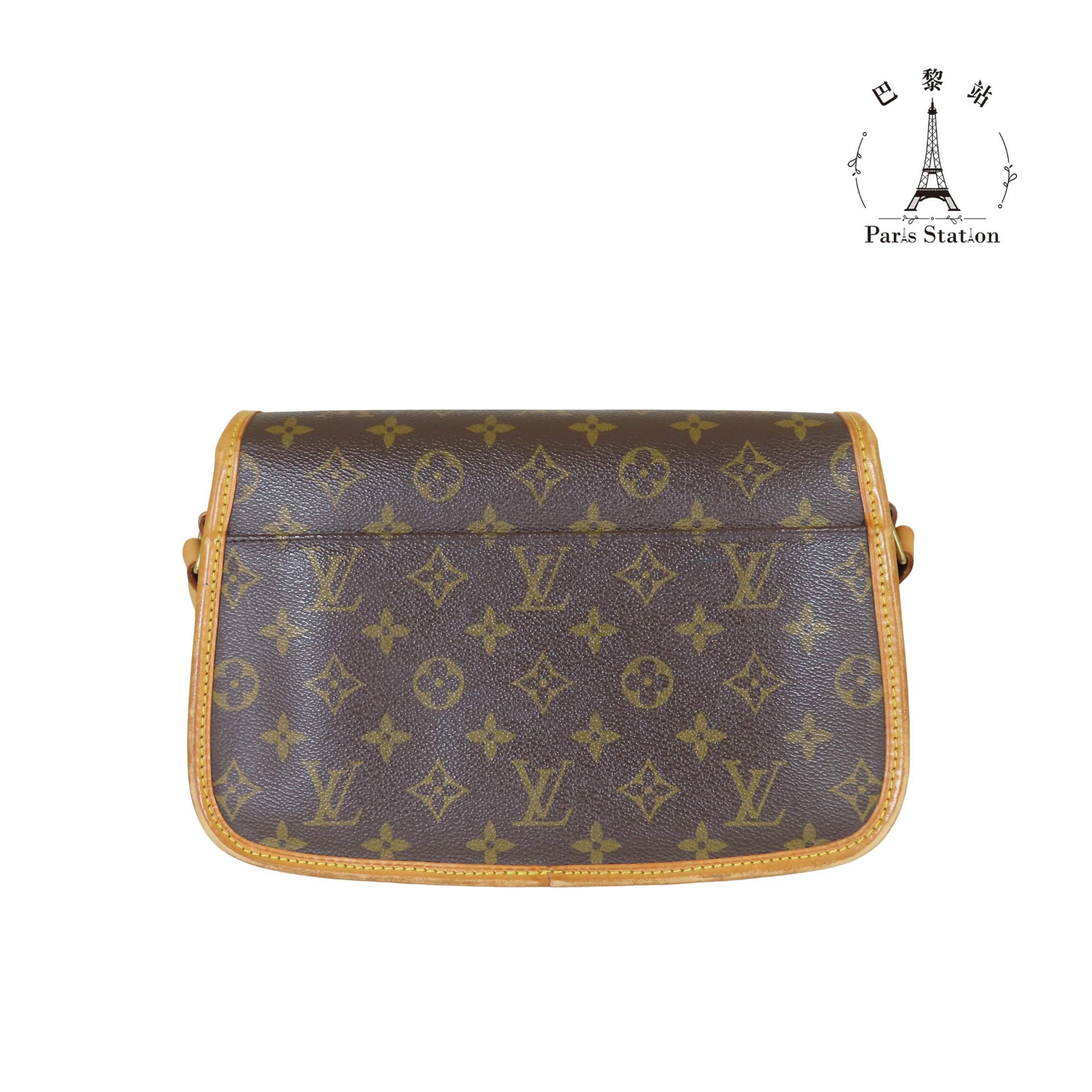 4fd952f8-48ce-40e3-a8aa-5eb2c3de6cce