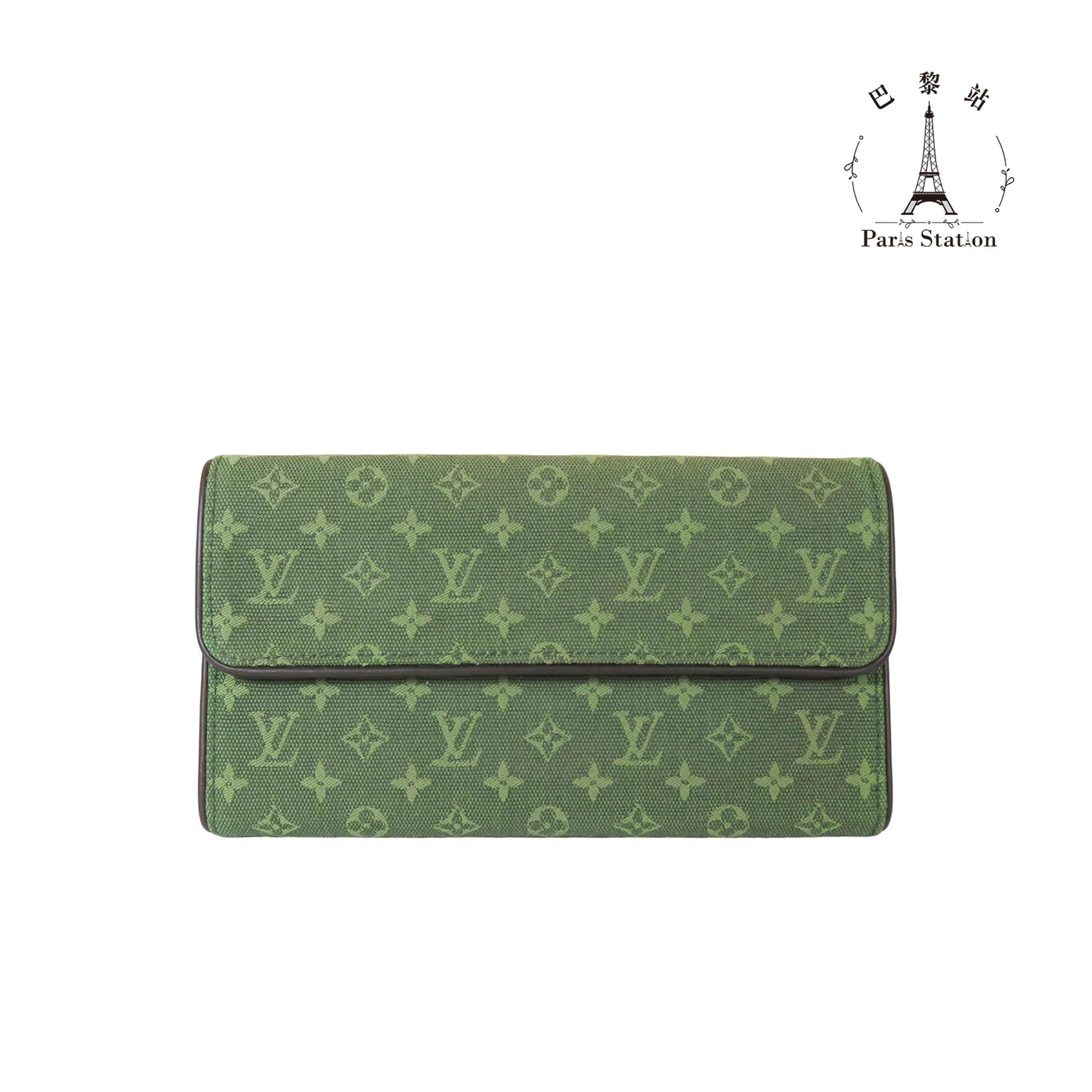 e142c82e-afd6-4f5b-a92d-88563985cc07