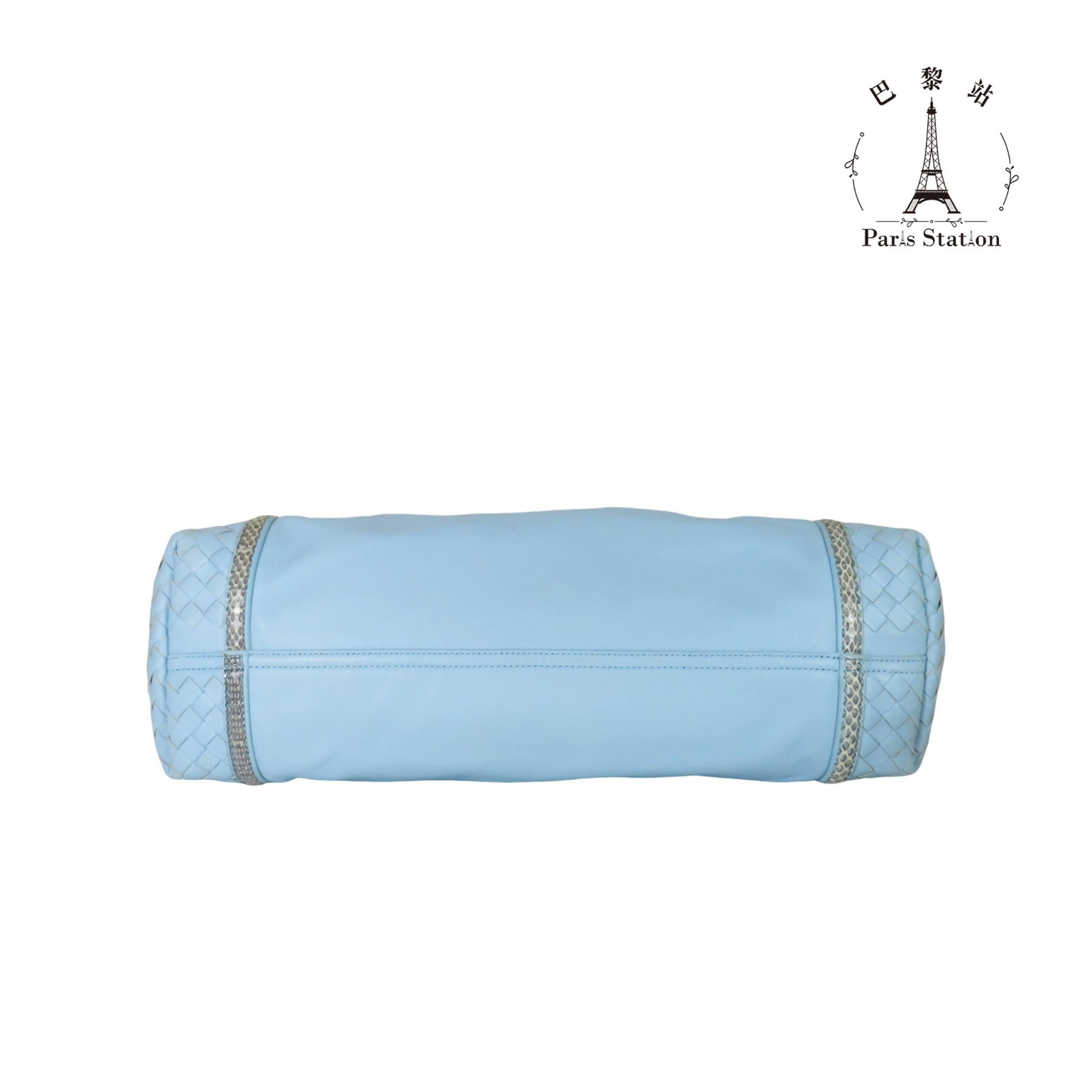 c14a6a15-e06e-4f68-8f95-2bfcf97f9e44