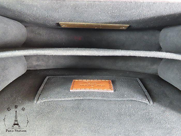 c5bc171c-4d4c-45e6-a190-a5165b611580