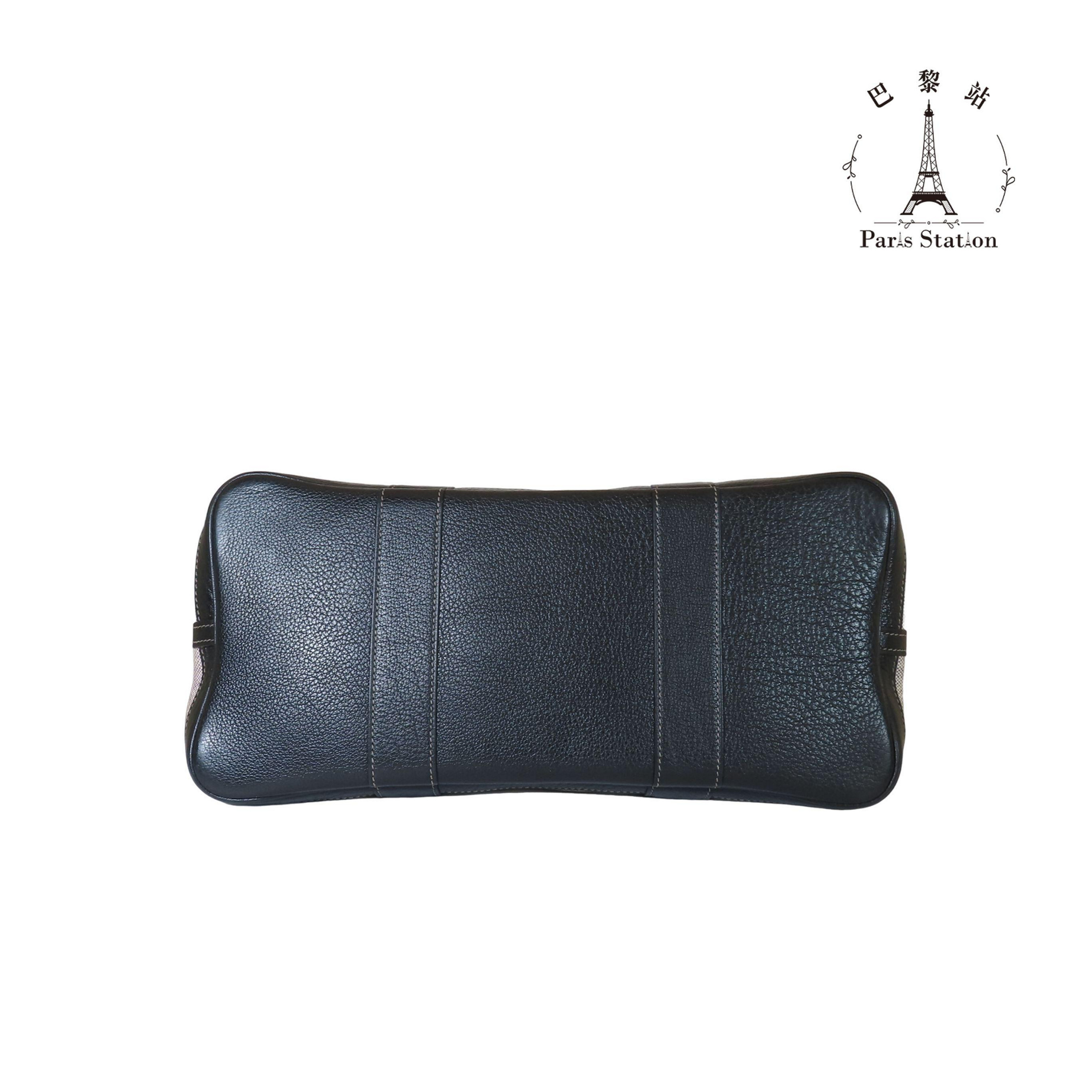 4adb133e-d557-4bf2-9e8b-6aaab662a31b