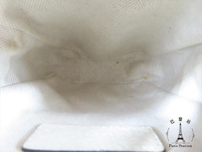 d967e8fe-aa9b-4a4c-b555-6899e8d62d05