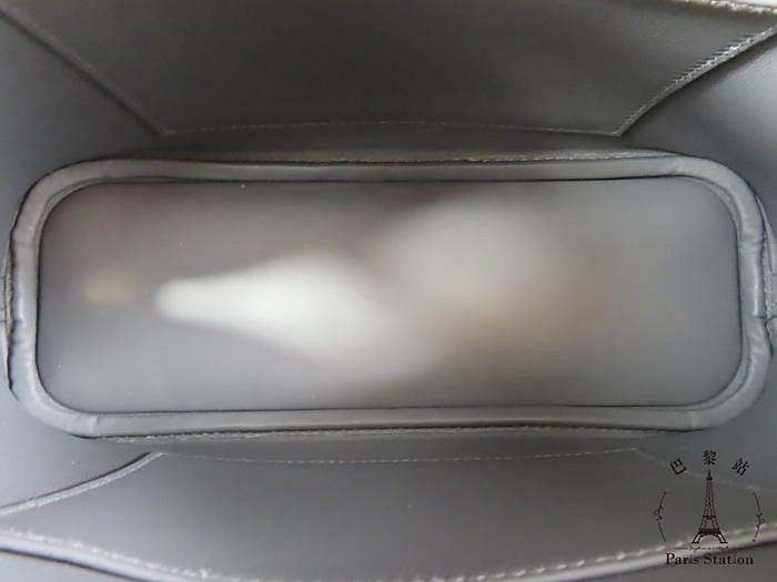 679ca95d-73d2-4b32-8a82-f6e83cf823e9