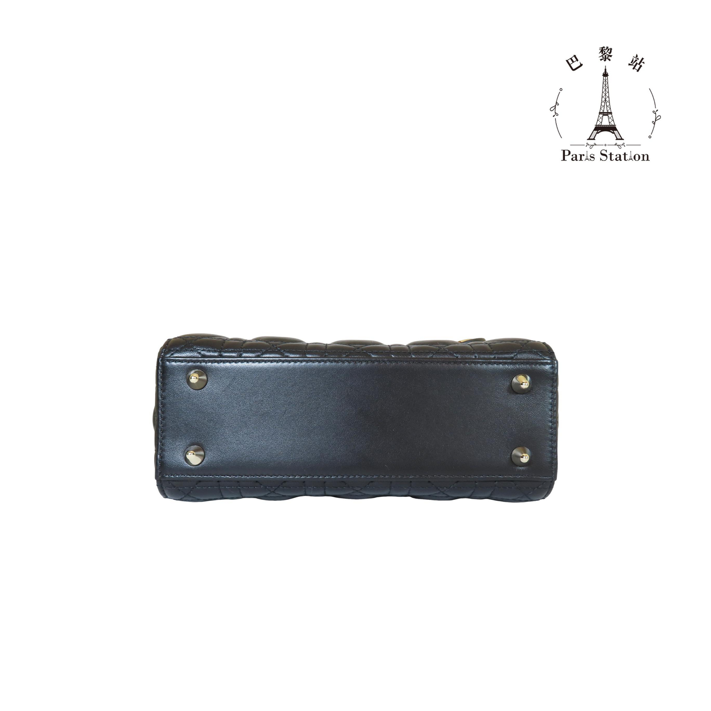 1ee4ab5d-b206-4d7d-8eb5-b86dce299e4d