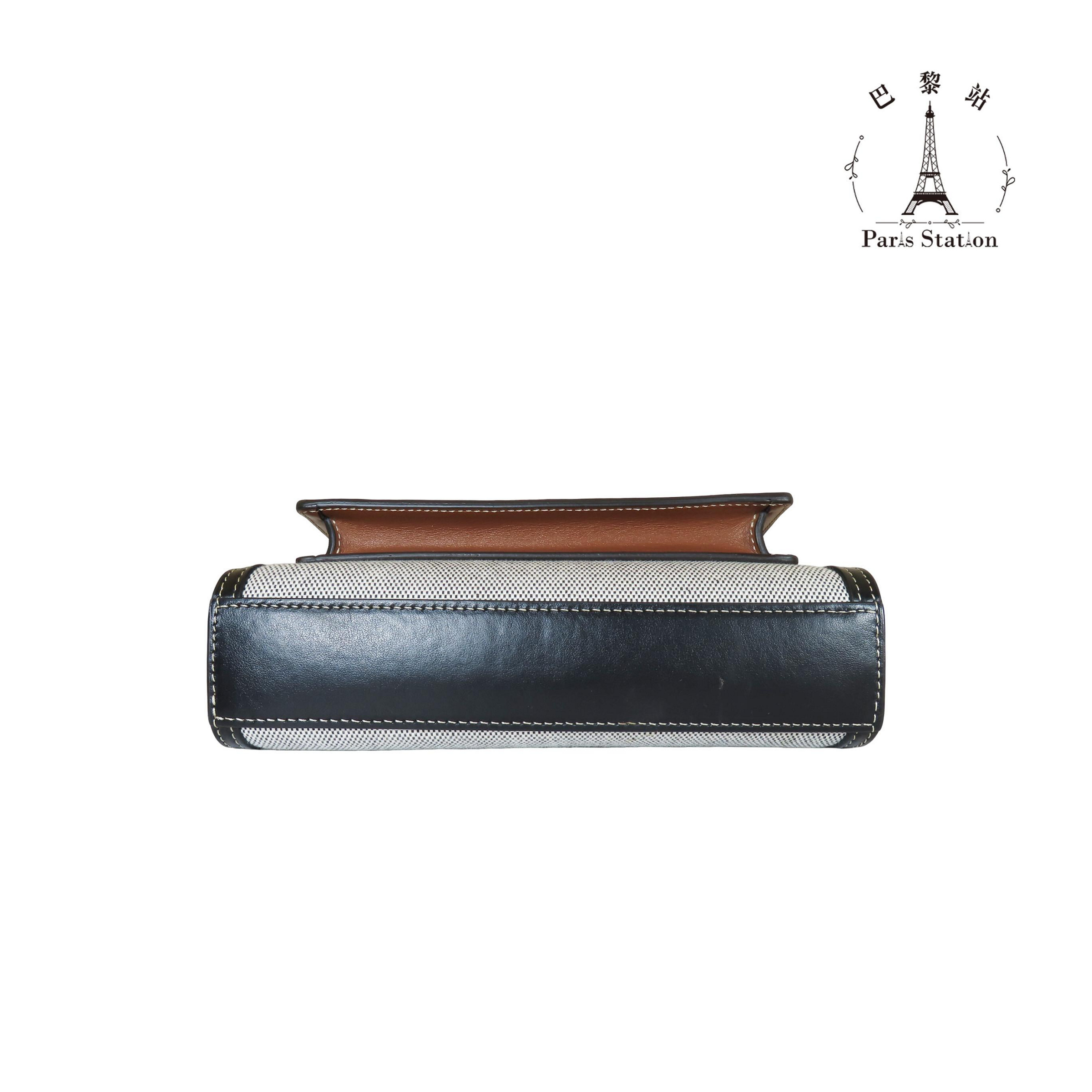 c44d30bd-f3c4-4afe-a70f-767077696656