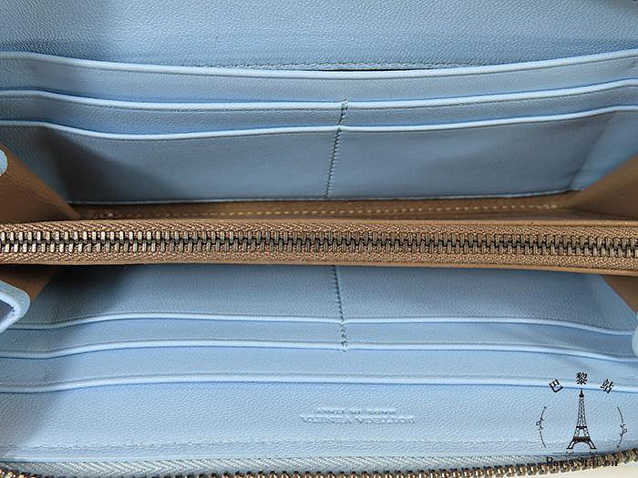 a74b2ee1-9a24-467f-8694-35442eeedf5f