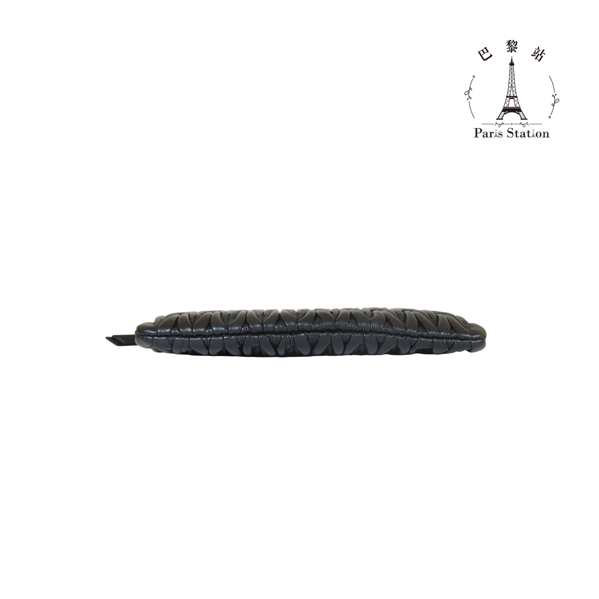 b93f0ccb-1743-4e12-afe7-a559296ad864