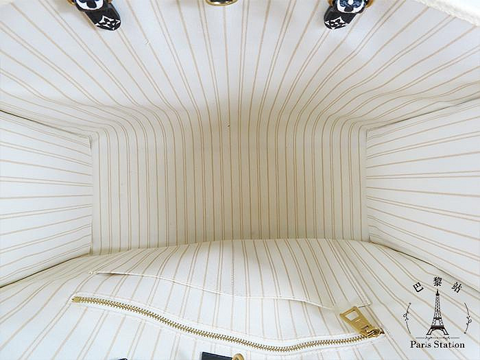 8b30ffb0-731e-4bac-9fe3-ed376d66ad13