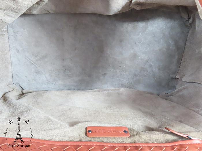 db76c43a-5a1e-43dd-9f31-42edaa4e2900