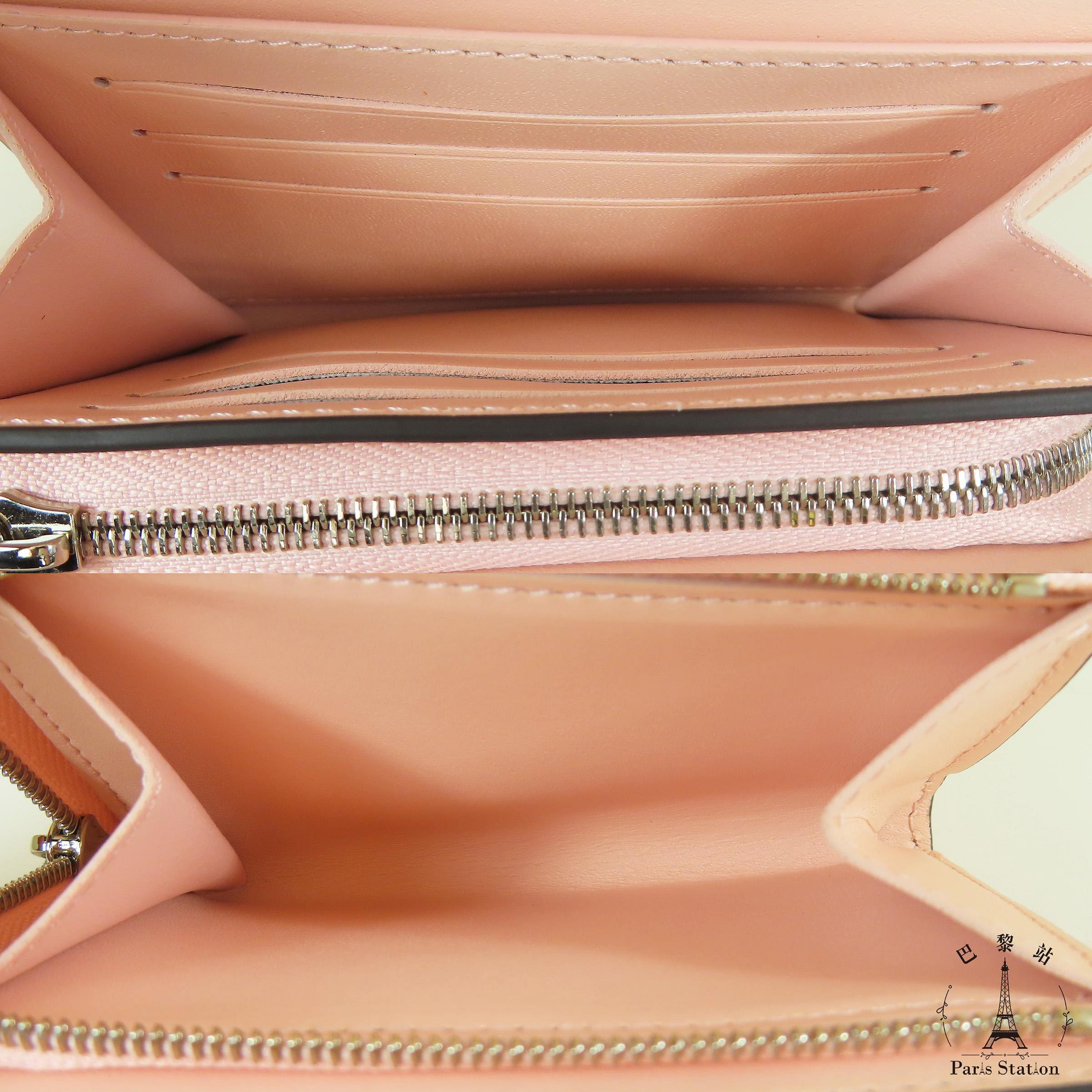 30b9adc3-0a0d-4092-bb81-b202842197d6