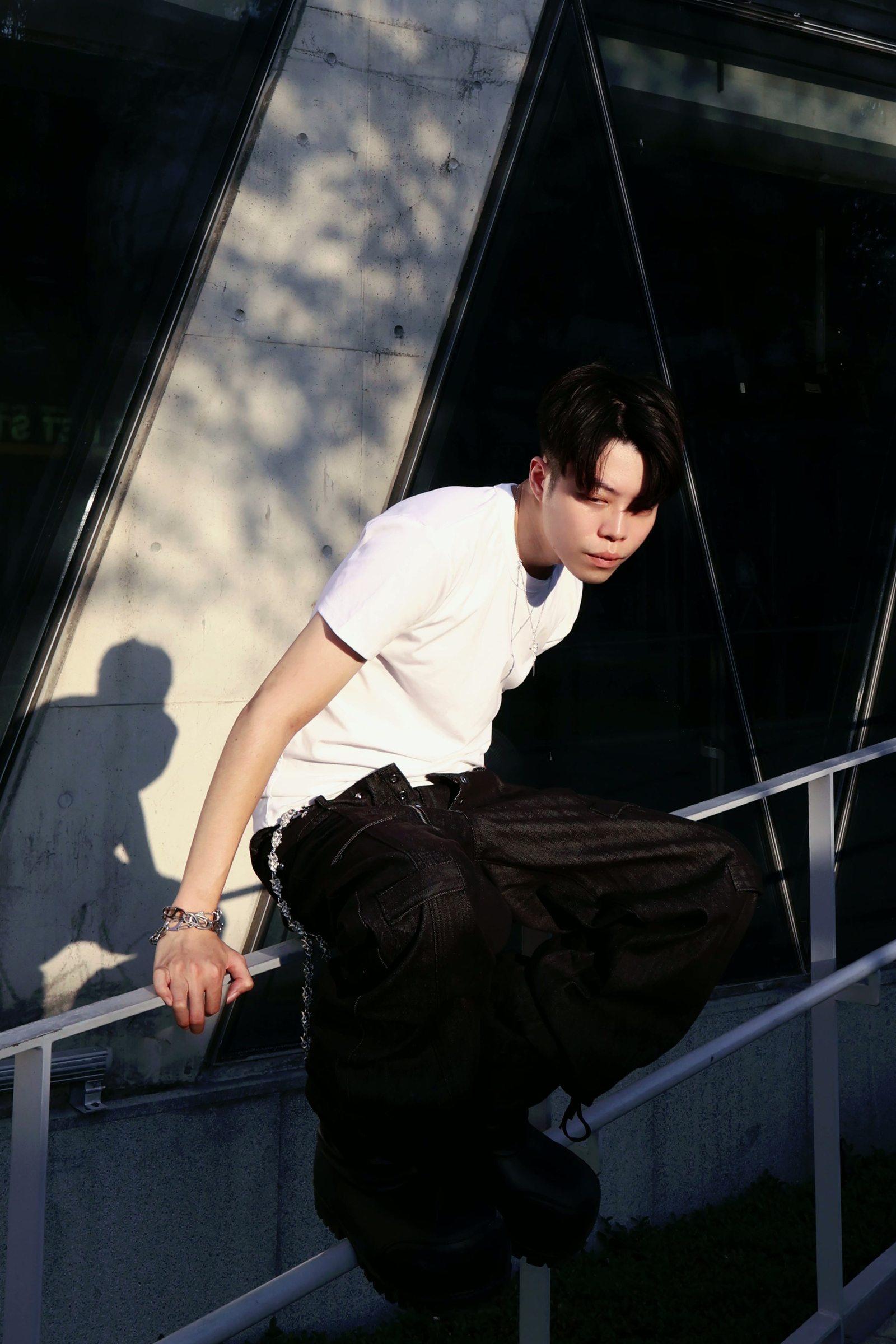 0604_000043