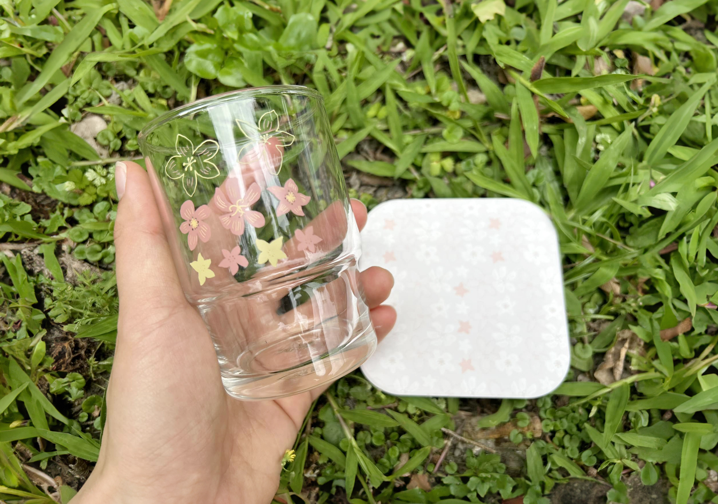 客家桐花季玻璃杯杯墊