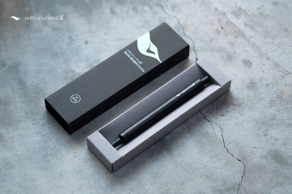 衛武營國家藝術文化中心與 HMM 原子筆與自動鉛筆聯名合作,HMM客製化禮品禮盒合作服務,台灣製造的設計品牌文具