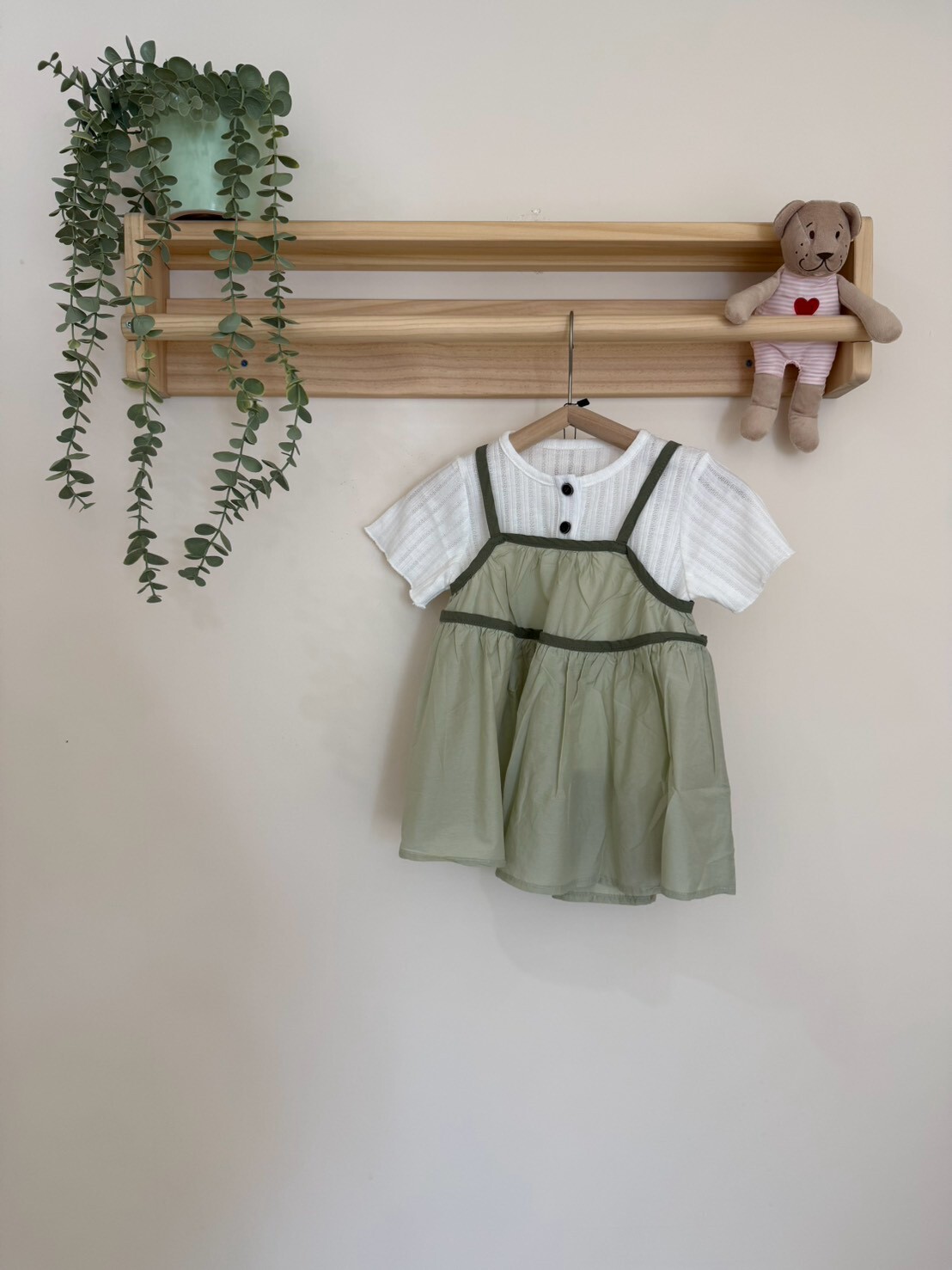 LINE_ALBUM_202686_260806_14
