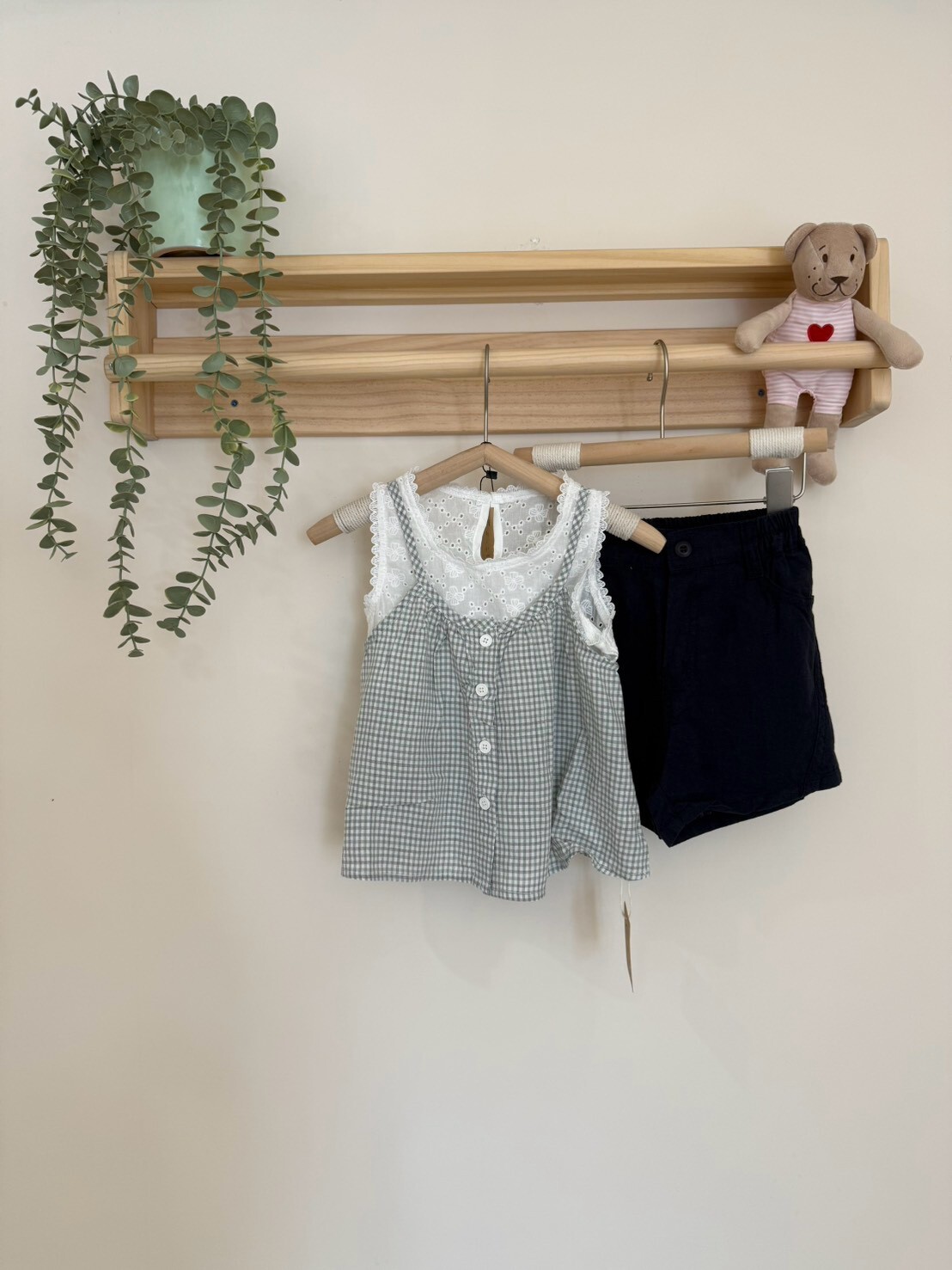 LINE_ALBUM_202686_260806_15