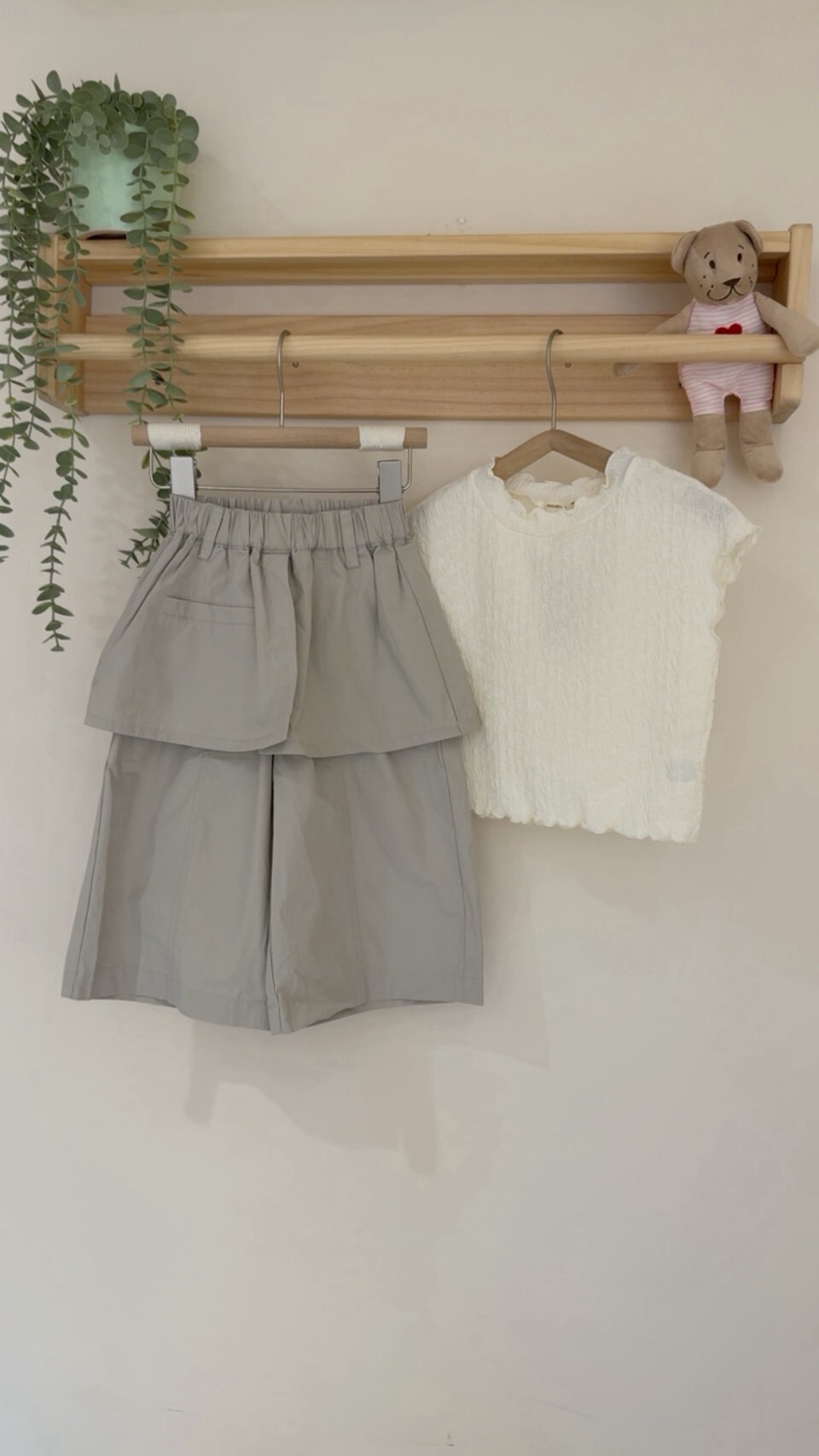 LINE_ALBUM_202686_260806_34
