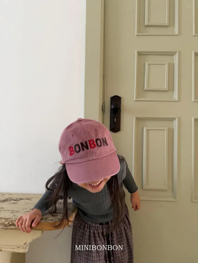 19 D