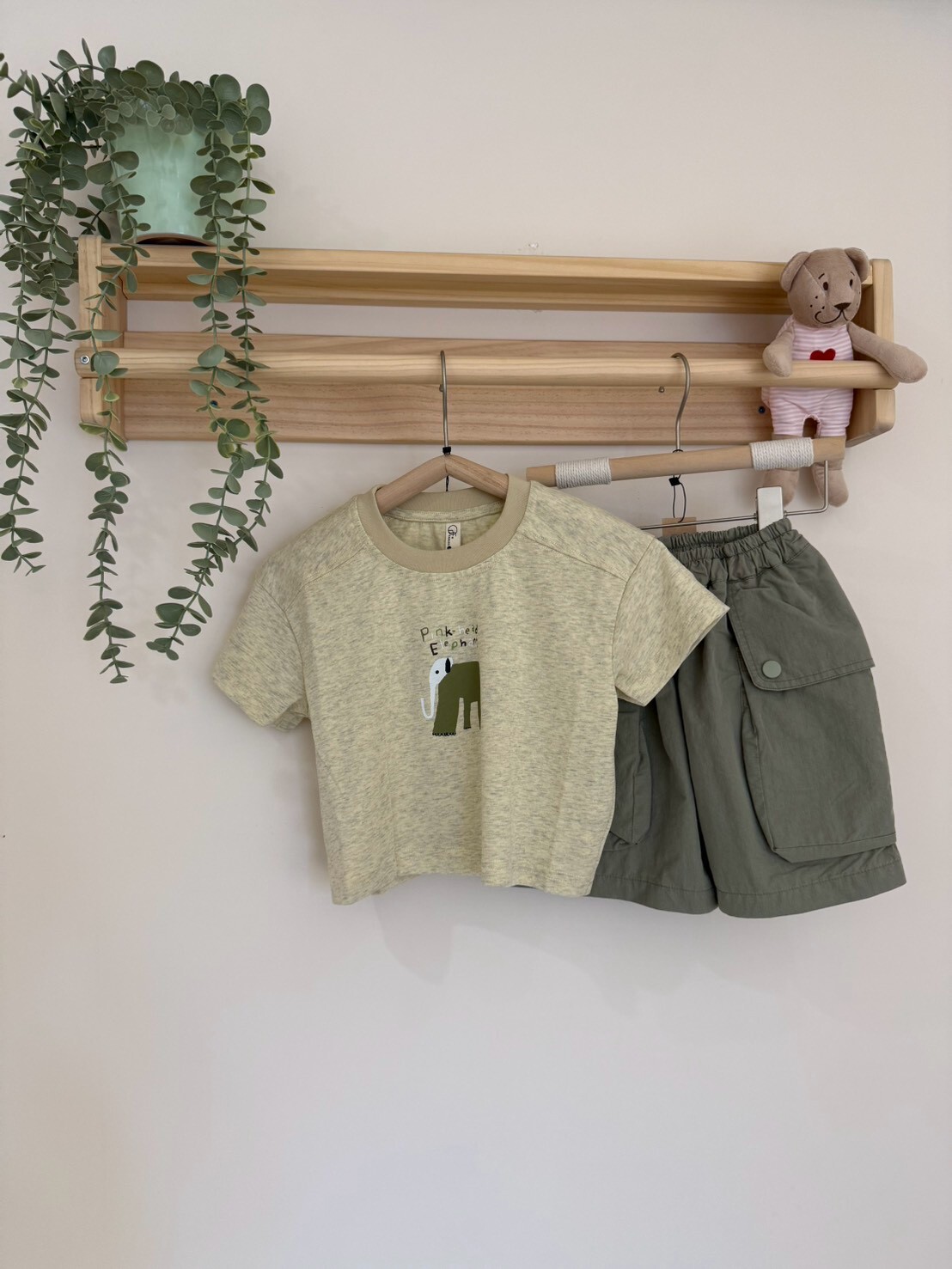 LINE_ALBUM_2026811_260811_22
