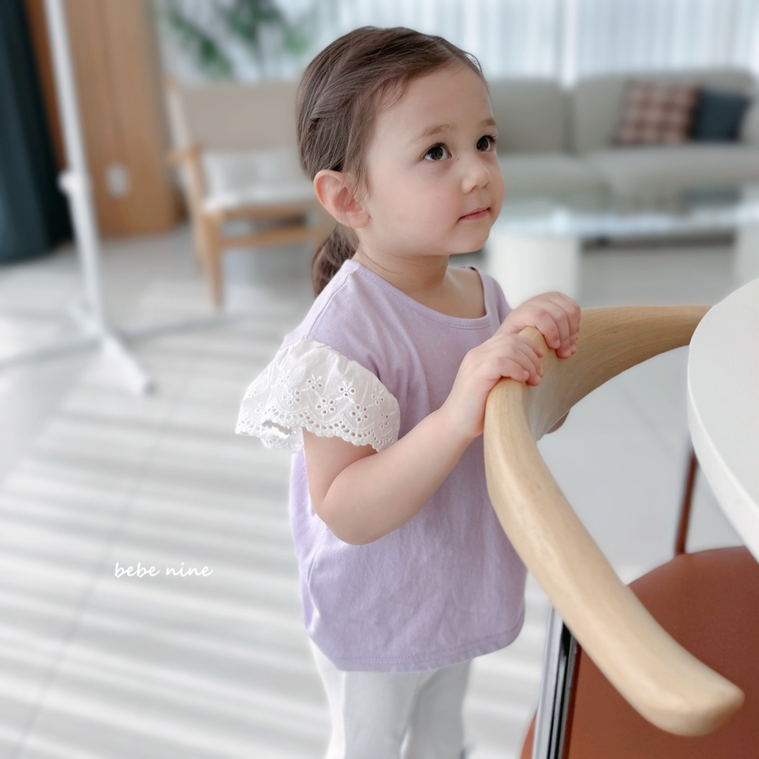 2_프릴즈반팔티_모델사진5