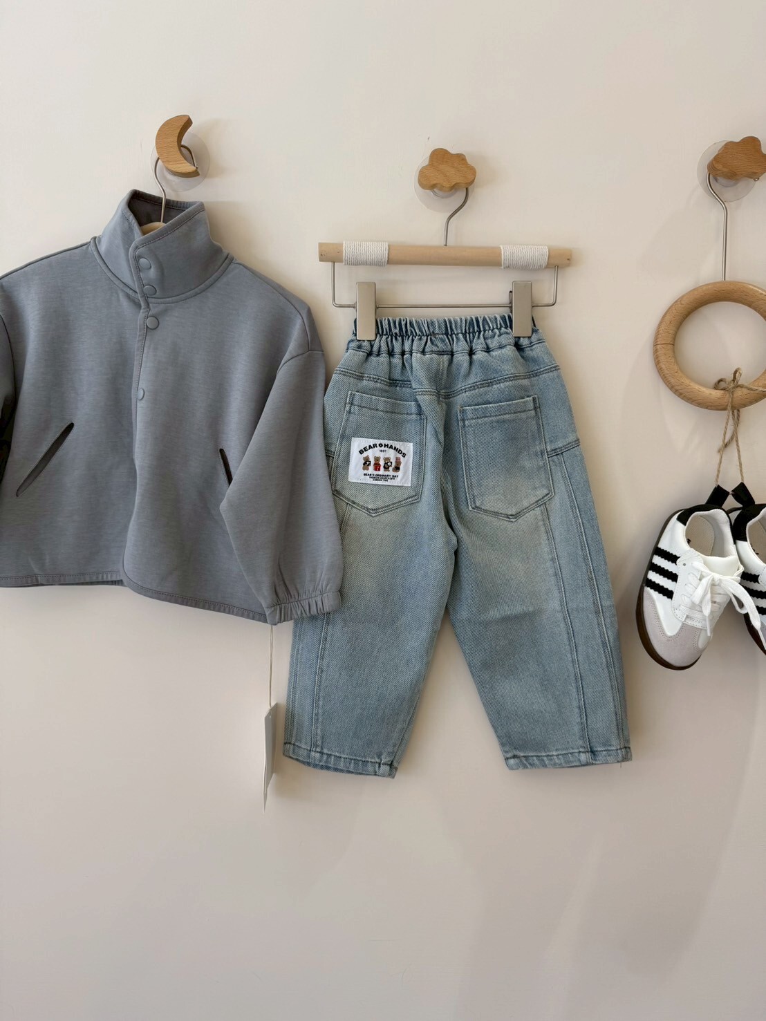 LINE_ALBUM_2025327_250327_34