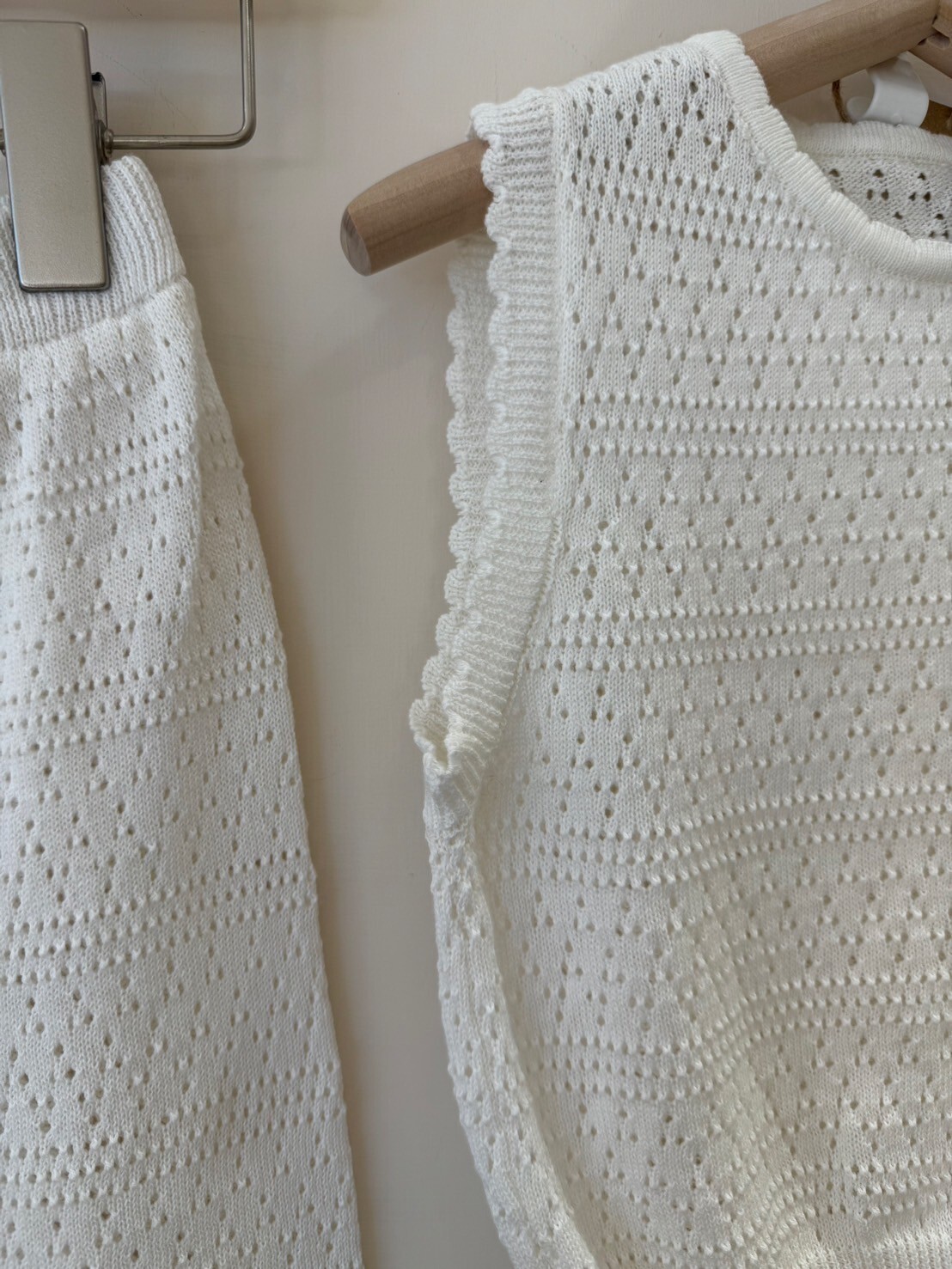 LINE_ALBUM_202549 _1_250409_2