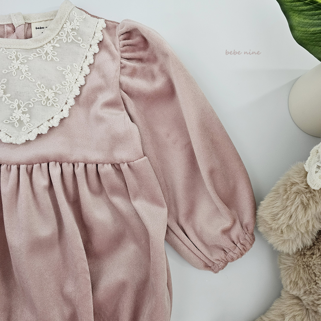 3_노엘스웨이드슈트_디테일컷9