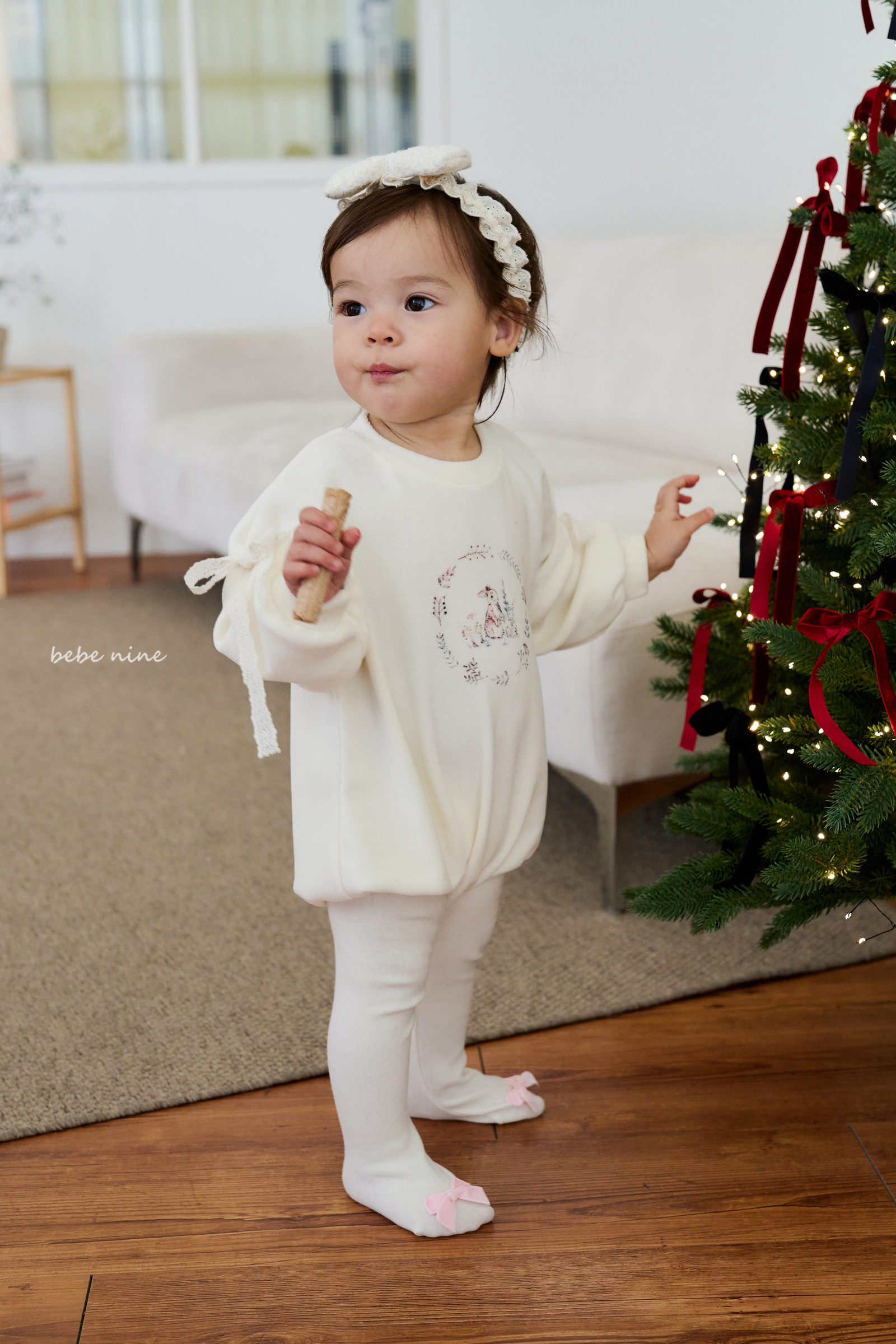 2_래빗리본슈트_모델컷3