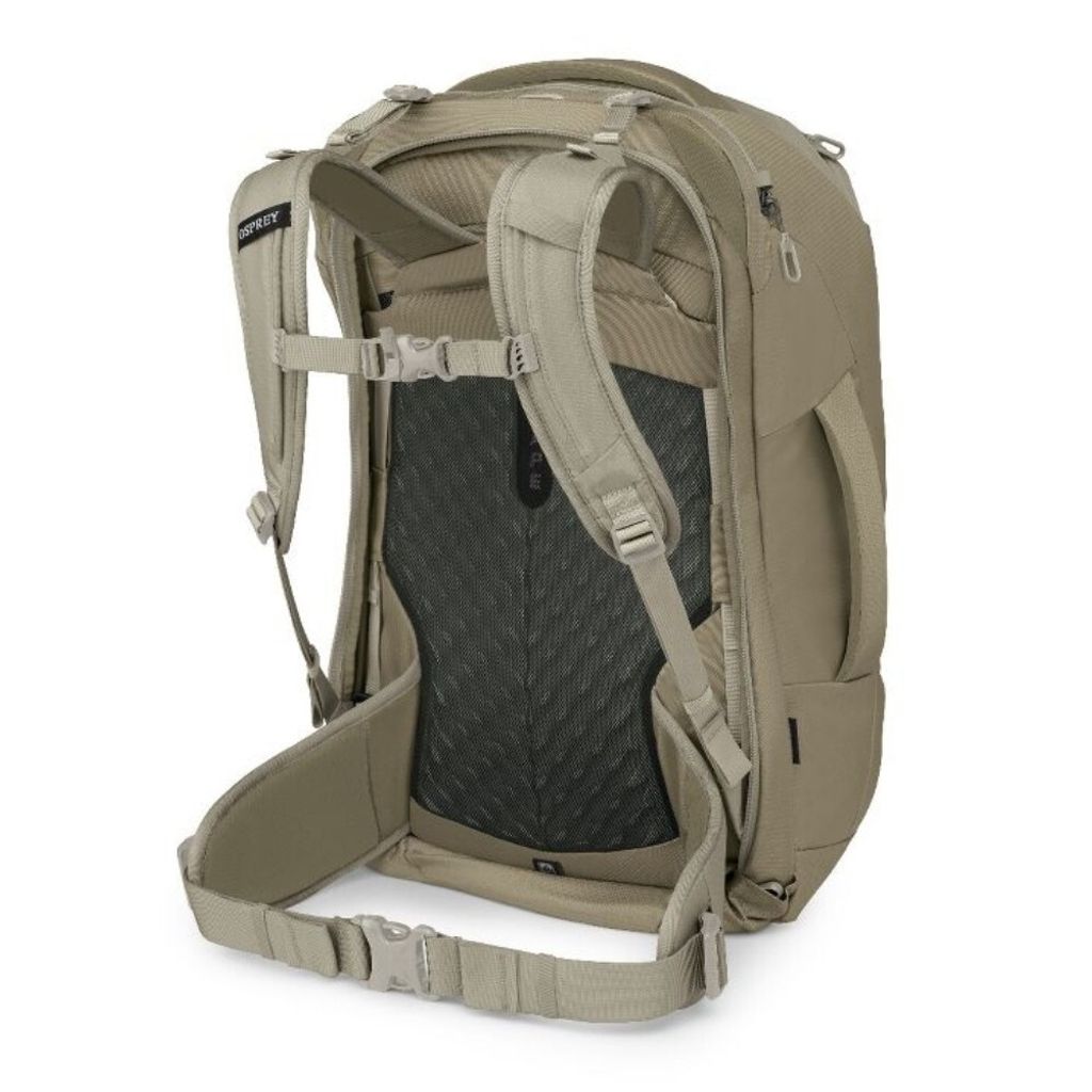 tw-11134207-820la-ml4i8vvws7b494