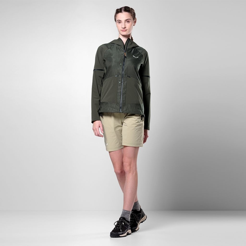 tw-11134207-7r98s-lxcyw7s4h0s013