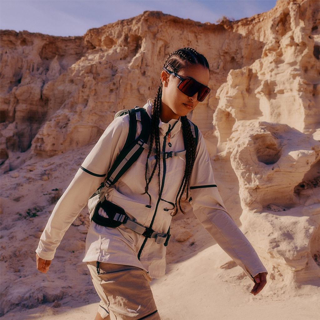 tw-11134207-7r98q-lxcyw7s4ju3q8a