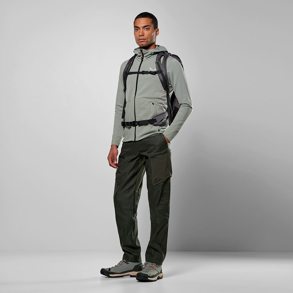 tw-11134207-7r98t-lyv60w30l6no61