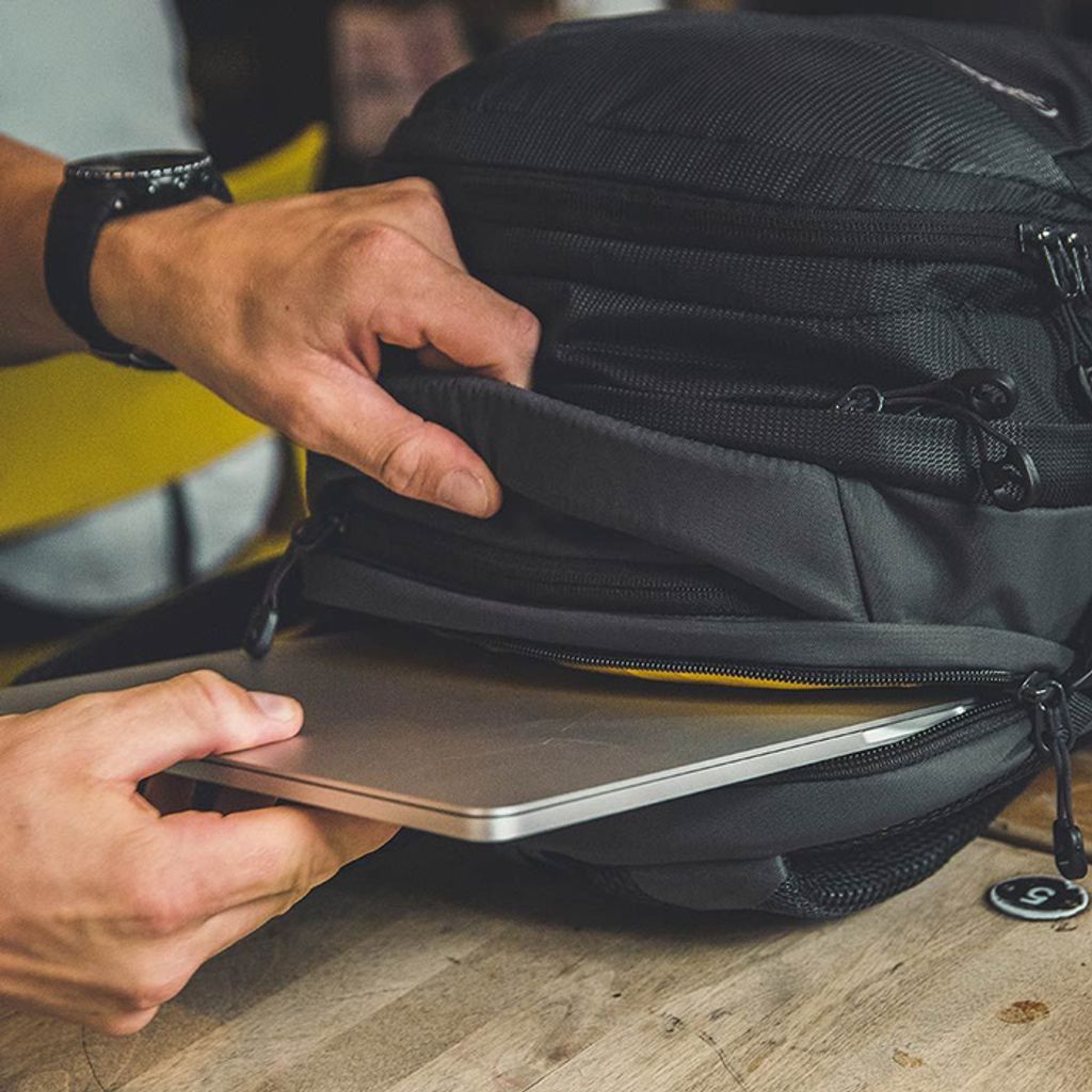 tw-11134207-23020-k7lk80a1mgnvdd