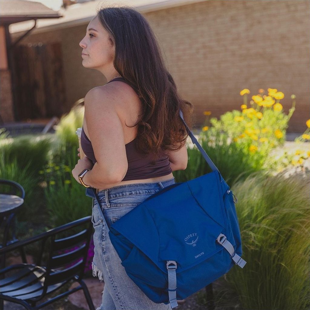 tw-11134207-7rasb-m1s4m9j1zbbx3c