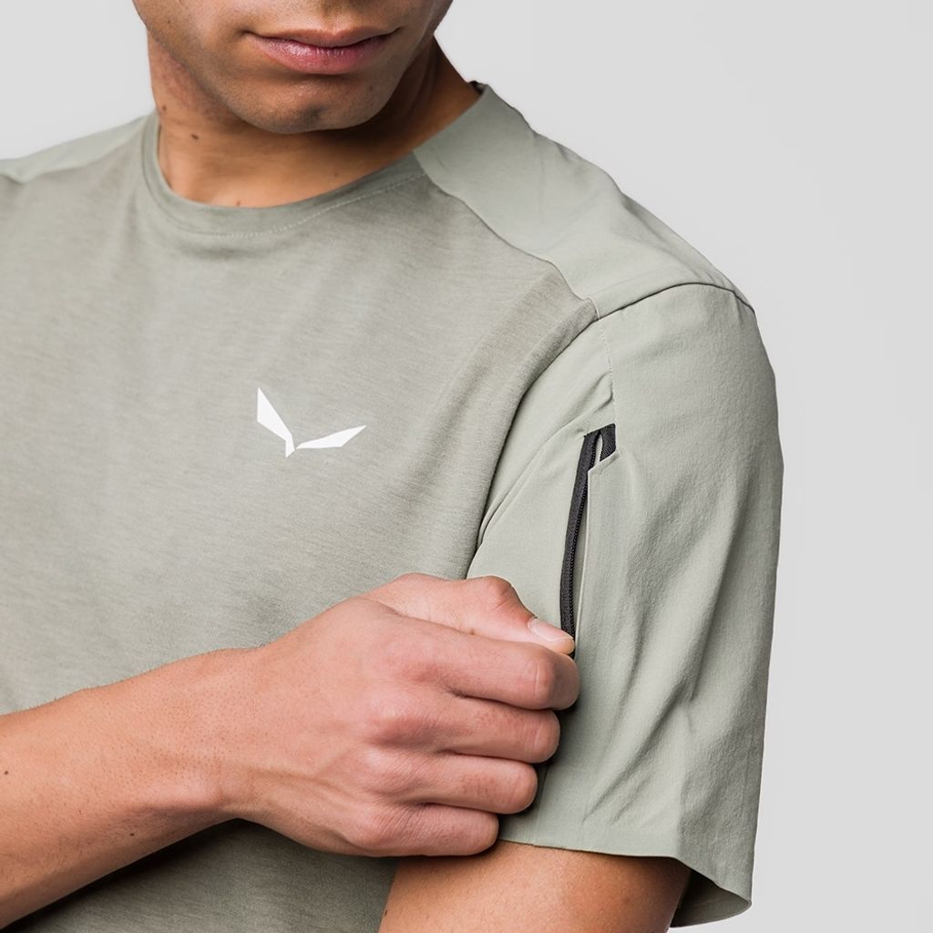 tw-11134207-7r98y-lwrgtwqcj1nqb9