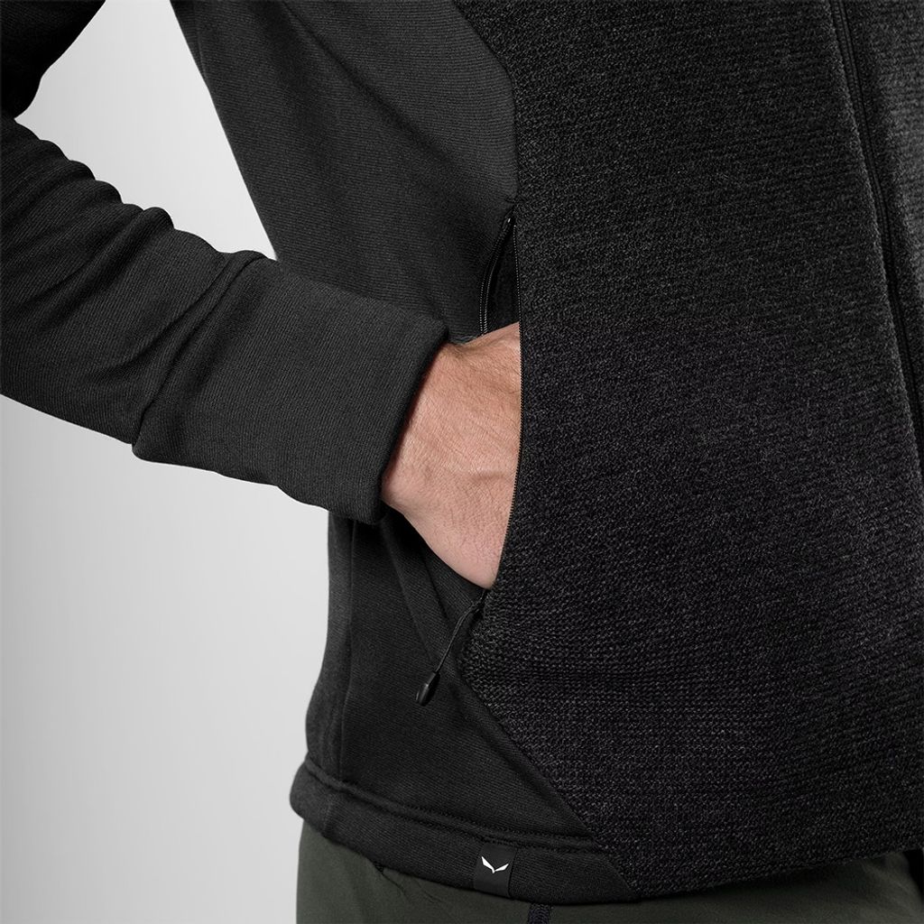 tw-11134207-7r992-lx0q0z4zv95y8b