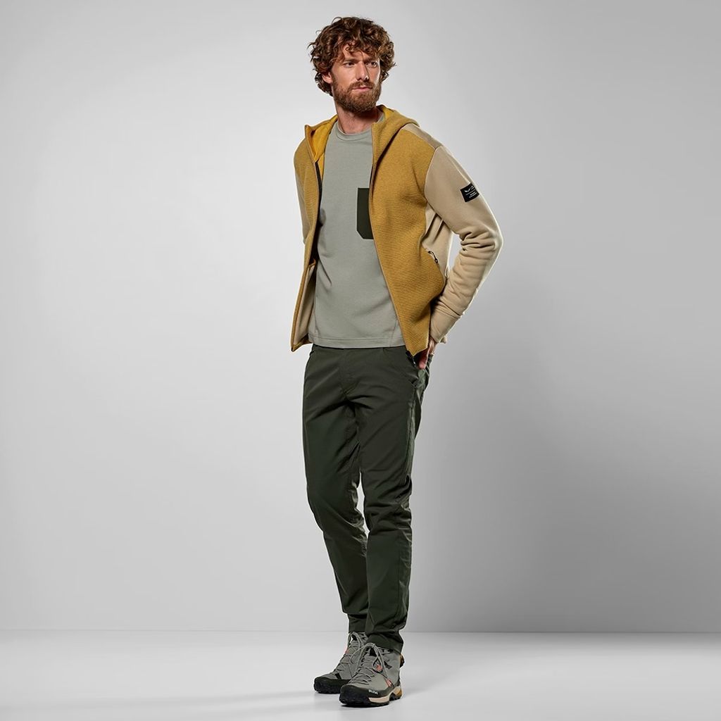 tw-11134207-7r990-lx0q0z4zfsx20b