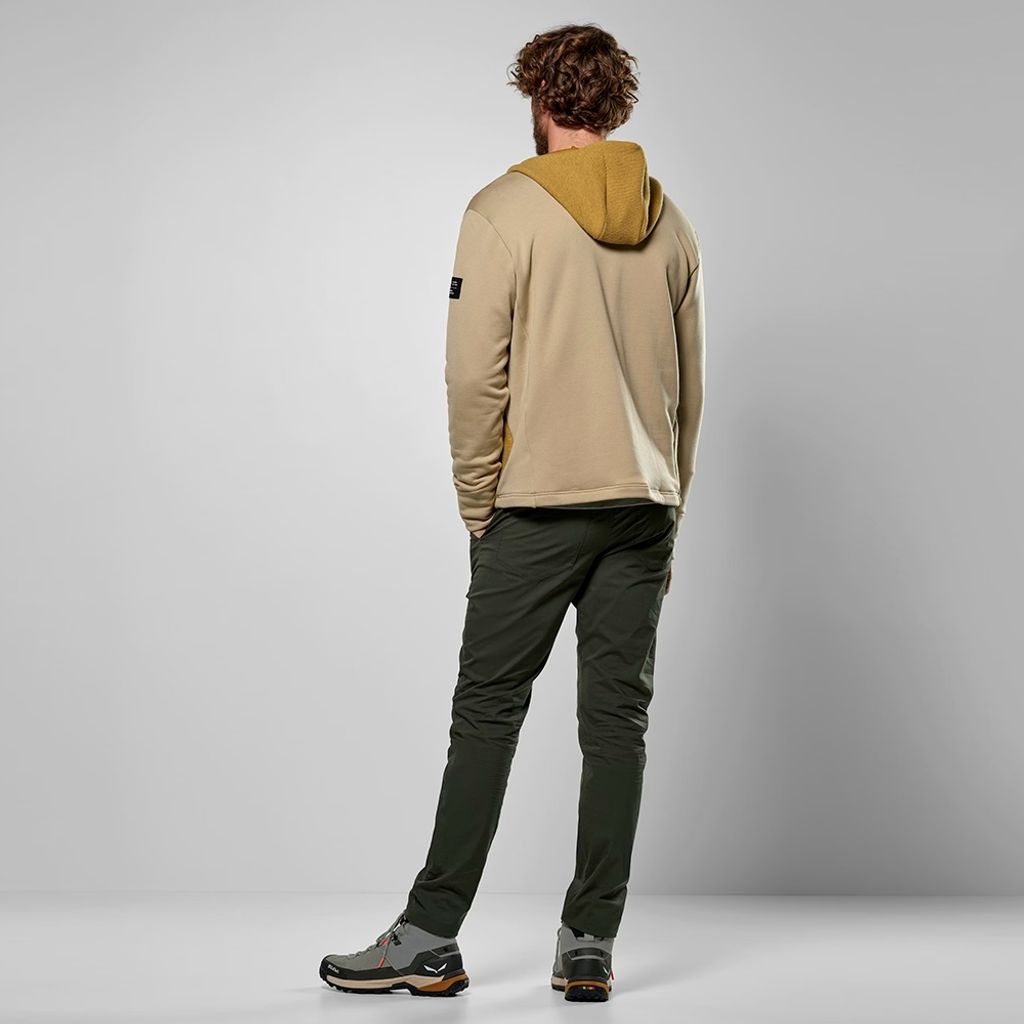 tw-11134207-7r98t-lx0q0z4zv8z4d5