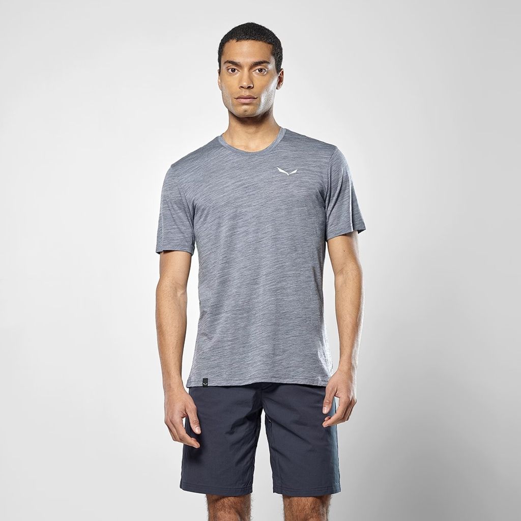 tw-11134207-7r98s-lwqwnl04688669