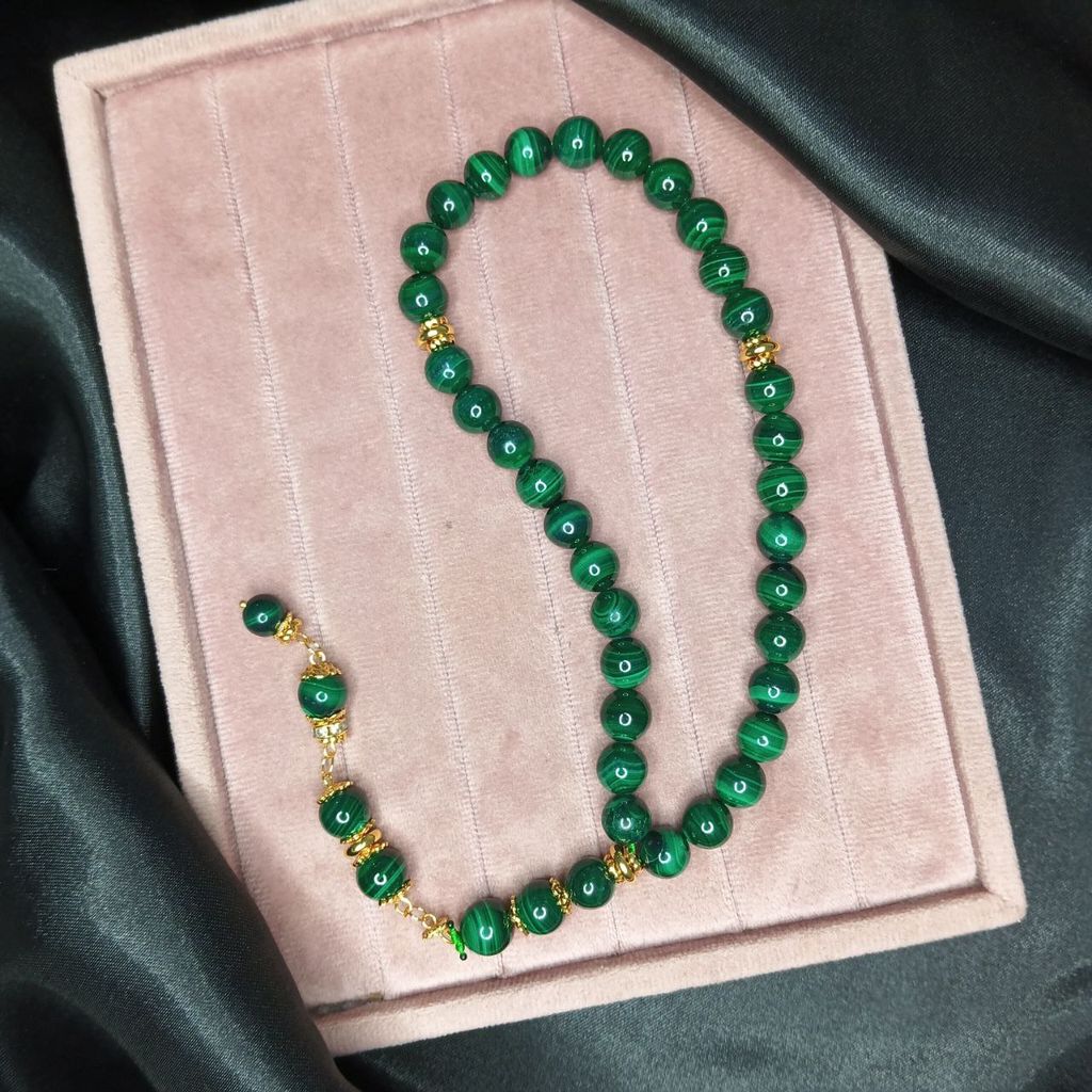 photo_6140806101243912819_y