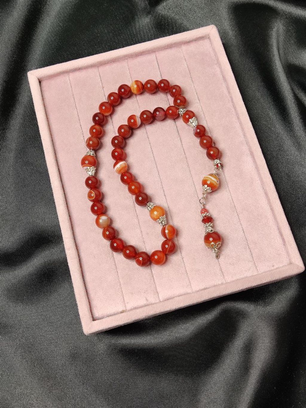 photo_6097978551383997473_y