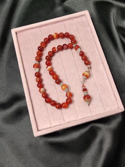 photo_6097978551383997473_y