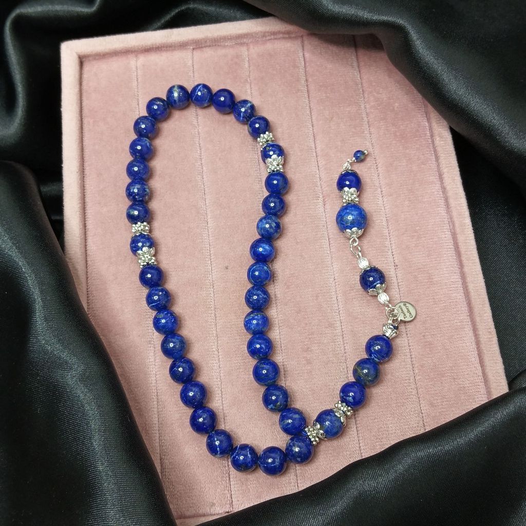 photo_6190524685612072932_y