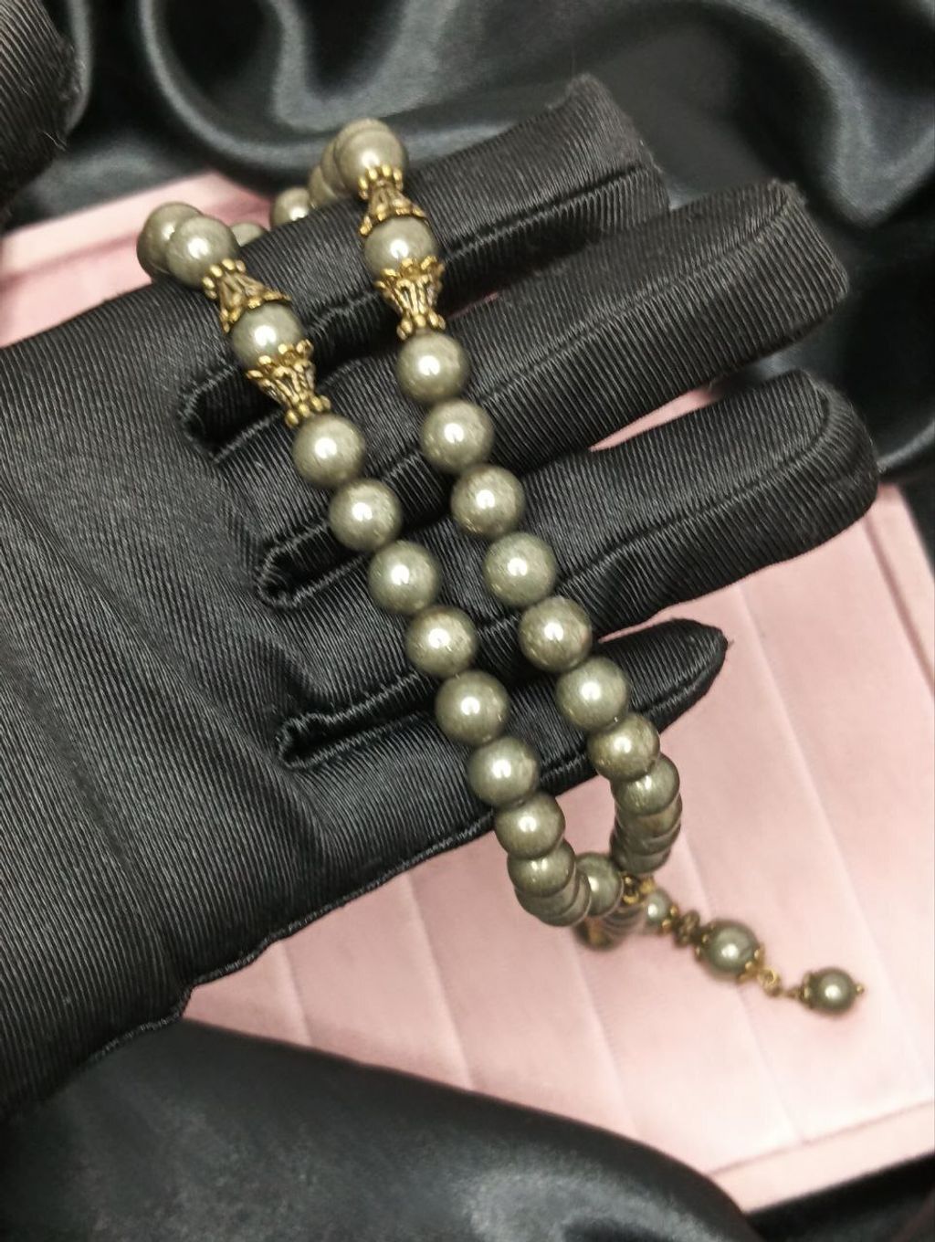 photo_6125335422885282266_y