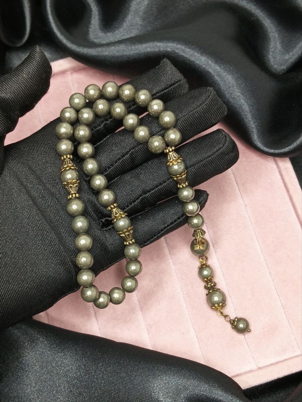 photo_6125335422885282265_y