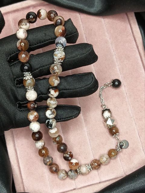 photo_6330273021524297289_y