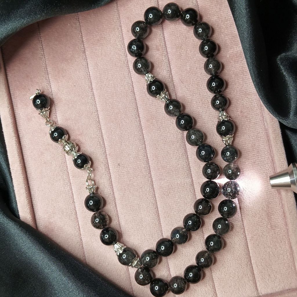 photo_6287402947193192358_y